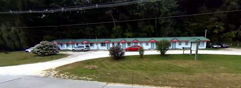 Montague Mountain Inn (Montague Inn, Hilltop Motel) - Street View (newer photo)